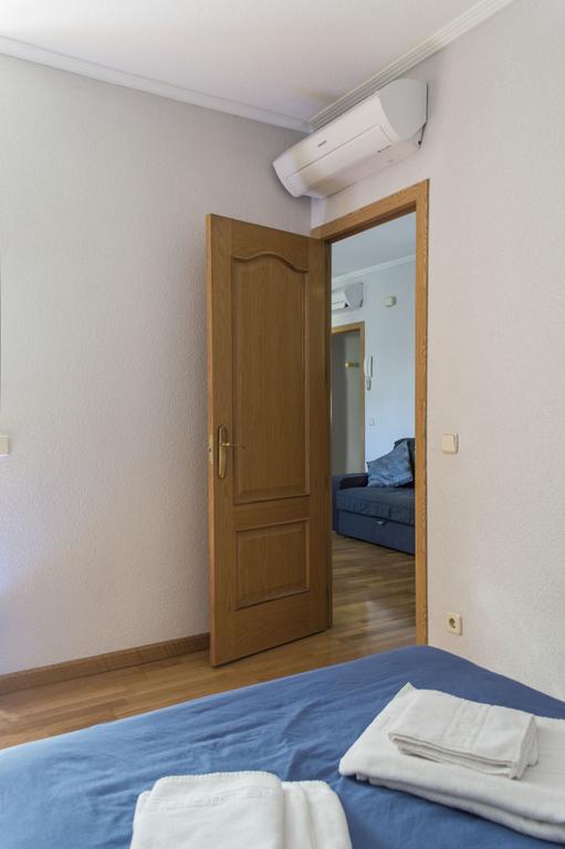 For You Rentals Reina Sofia Apartment Temporal Df21 Madrid Exteriör bild